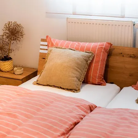 Apartament Bah *